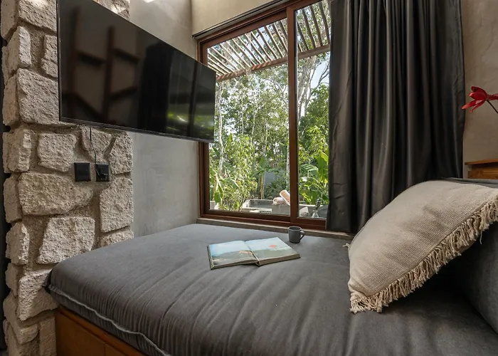 Nomad Humans Residences