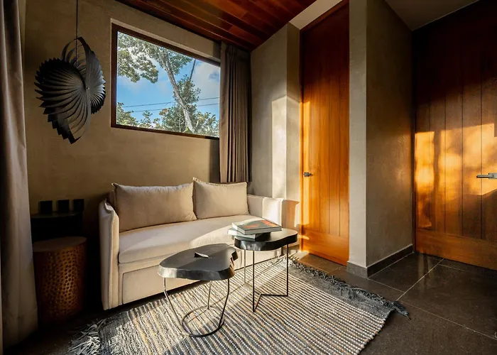 Nomad Humans Residences *